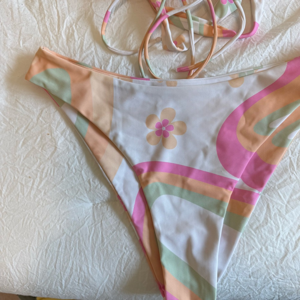 Aurelle bikini - Picture 3 of 5